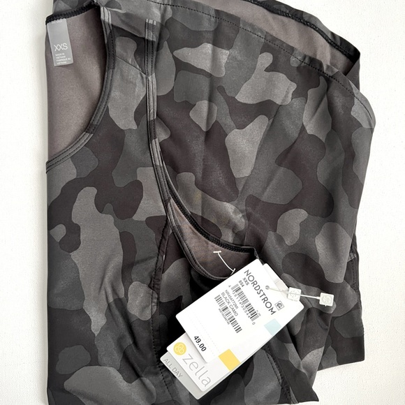 NWT Nordstrom Zella XXS Women’s Lightweight Camo Tank Top – Black Camo - Picture 10 of 13